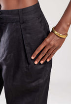 Anisa Pants - Black - THAMA